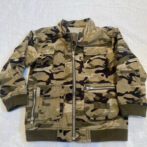 Old Navy Green Camo Unisex 5T Jacket  Zip Coat Toddler